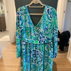 Lilly Pulitzer knee length long sleeve dress